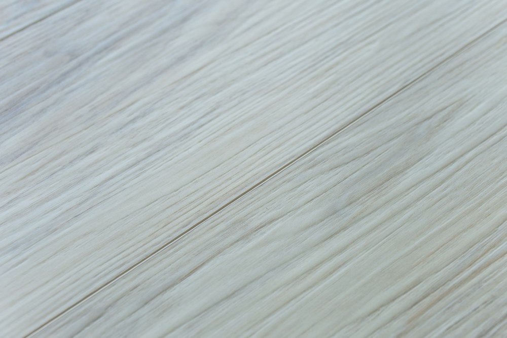 Замковая ПВХ плитка "Art Tile" Клён Жемчужный (1220*152*5 мм) — купить в Кемерово