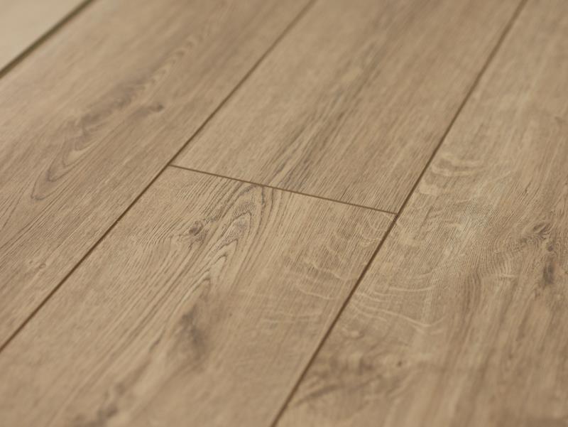 Ламинат "Ламинели" Дуб Состаренный (1382*195*8 мм) — купить в Кемерово