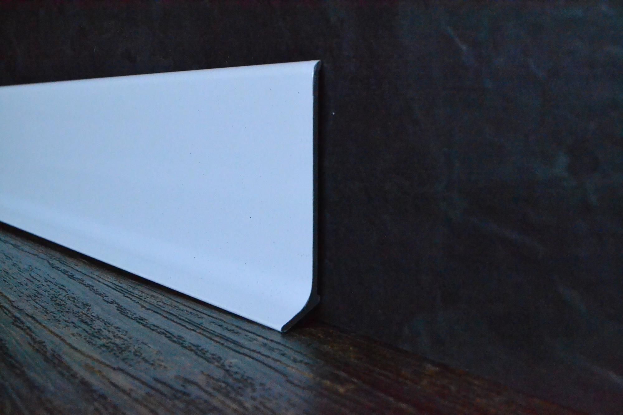 Плинтус алюминиевый L-образный белый (2500*11*60 мм) — купить в Кемерово