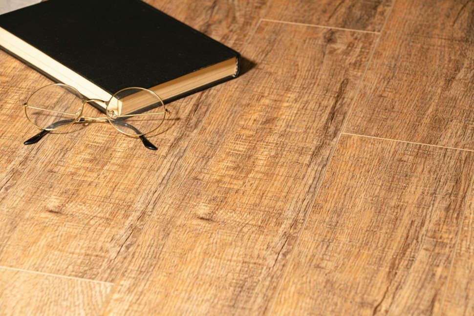 Виниловый ламинат "Bonkeel" Style Дуб Махо (1200*125*4 мм) — купить в Кемерово