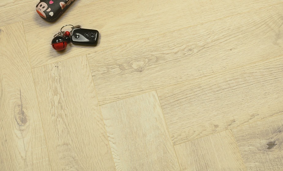 Ламинат SPC AquaMax Дуб Шамбор (640*128*4 мм) — купить в Кемерово